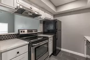 705 Valiant Cir, Garland, TX 75043 - Photo 16