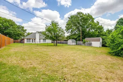 1204 Dogwood Drive, Benbrook, TX 76126 - Photo 18