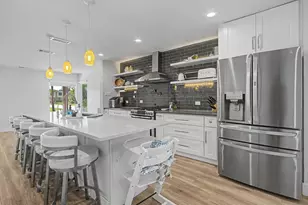6550 Lockheed Blvd, Dallas, TX 75209 - Photo 2