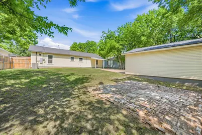 3608 Katrine Street, Haltom City, TX 76117 - Photo 40