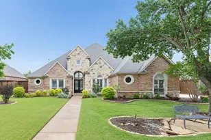 712 Castle Creek Dr, Coppell, TX 75019 - Photo 2