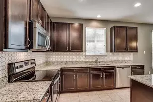1612 Megan Creek Dr, Little Elm, TX 75068 - Photo 2