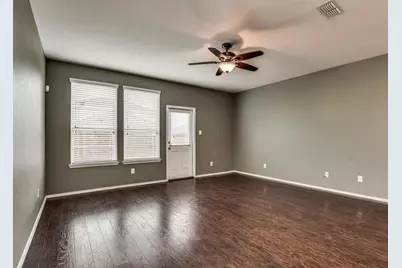 1612 Megan Creek Drive, Little Elm, TX 75068 - Photo 4