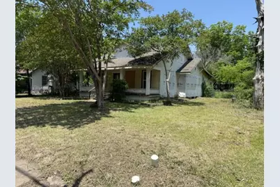 812 W 10th Street, Bonham, TX 75418 - Photo 2