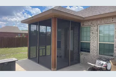 290 Orduna Street, Trenton, TX 75490 - Photo 2