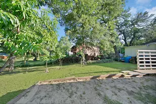 1124 Tyra Ln, Fort Worth, TX 76114 - Photo 18