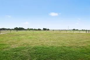 1019 Kingsley Ct, Weatherford, TX 76087 - Photo 14