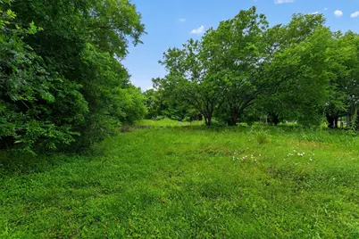 4002 Curry Road, Arlington, TX 76001 - Photo 8