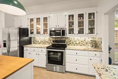7311 Heritage Oaks Drive, Arlington, TX 76001 - Photo 16