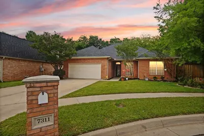 7311 Heritage Oaks Drive, Arlington, TX 76001 - Photo 1