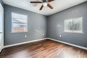 3033 Ballinger Dr, Garland, TX 75041 - Photo 10