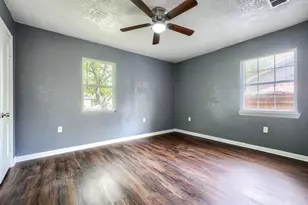 3033 Ballinger Dr, Garland, TX 75041 - Photo 8