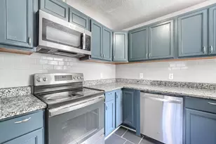 3033 Ballinger Dr, Garland, TX 75041 - Photo 4