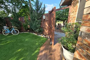 8502 Hawthorne St, Frisco, TX 75034 - Photo 22