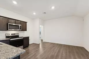 1034 Old Oaks Dr, Forney, TX 75126 - Photo 10