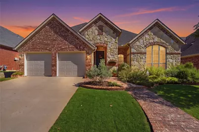 4504 Brenda Drive, Flower Mound, TX 75022 - Photo 2