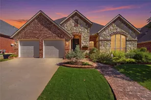 4504 Brenda Dr, Flower Mound, TX 75022 - Photo 2