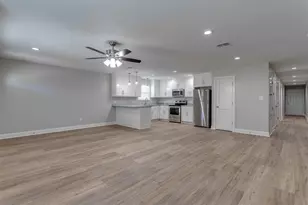 601 Casa Linda Dr, Ennis, TX 75119 - Photo 6
