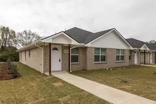 601 Casa Linda Dr, Ennis, TX 75119 - Photo 14