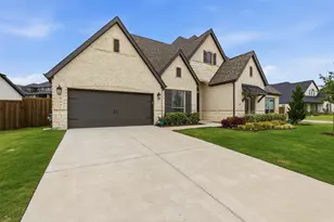 192 Shoreview Dr, Rhome, TX 76078 - Photo 2