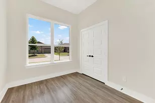 3700 Creek View Dr, McKinney, TX 75071 - Photo 14