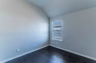 1901 Maplewood Dr, Glenn Heights, TX 75154 - Photo 18