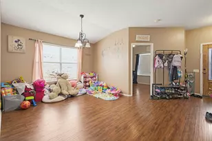 7007 Glenshire Dr, Arlington, TX 76002 - Photo 4