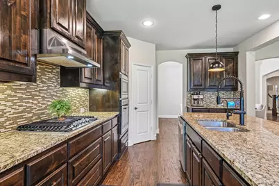 821 Patio Street, Little Elm, TX 76227 - Photo 12