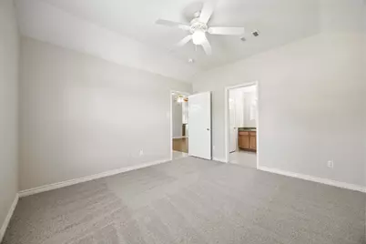 2206 Spikes Street, Grand Prairie, TX 75051 - Photo 20
