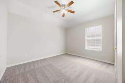 2206 Spikes Street, Grand Prairie, TX 75051 - Photo 16