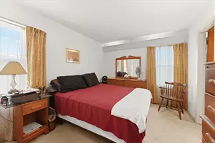 2806 Maple Dr, Garland, TX 75042 - Photo 10