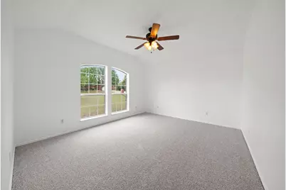 633 Madeline Court, Azle, TX 76020 - Photo 20