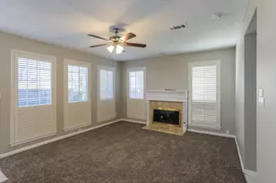 311 Riverwalk Ln, Irving, TX 75063 - Photo 4