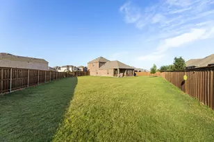 301 Willowmore Dr, Little Elm, TX 75068 - Photo 28