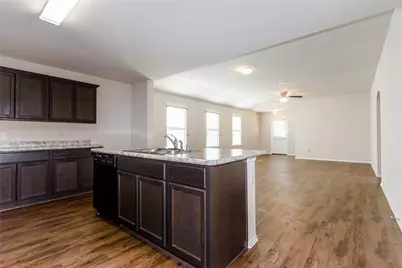 239 Thoroughbred Street, Waxahachie, TX 75165 - Photo 6