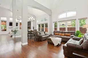4204 Coldwater Creek Ln, Plano, TX 75074 - Photo 4