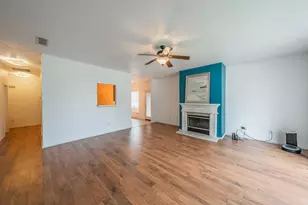 4408 Park Creek Ct, Fort Worth, TX 76137 - Photo 4