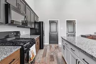688 Sandstone Ct, Sunset, TX 76270 - Photo 12
