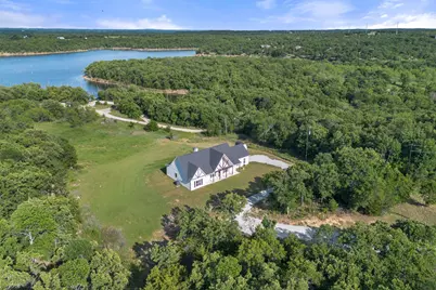 688 Sandstone Court, Sunset, TX 76270 - Photo 4
