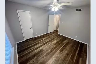 906 N Austin Street, Denton, TX 76201 - Photo 18