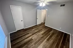 906 N Austin St, Denton, TX 76201 - Photo 18