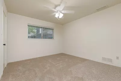 11311 McCree Road, Dallas, TX 75238 - Photo 12