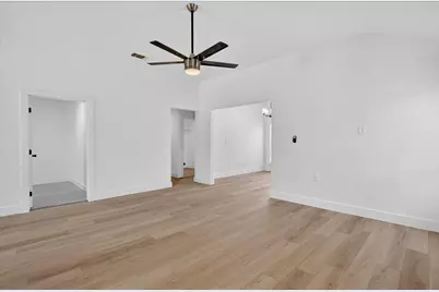 6021 Hartman Road, Forest Hill, TX 76119 - Photo 6