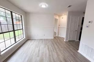 1502 Allen Dr, Cedar Hill, TX 75104 - Photo 6