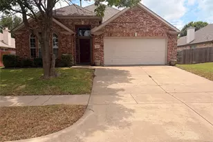 618 Rosarita Rd, Arlington, TX 76002 - Photo 1