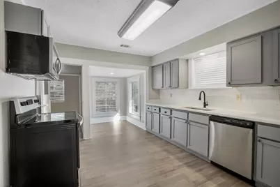 509 E Heron, Denison, TX 75021 - Photo 2
