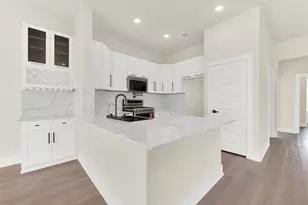 3708 Creek View Dr, McKinney, TX 75071 - Photo 6