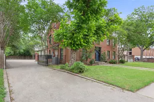 1500 S 10th St, Waco, TX 76706 - Photo 4