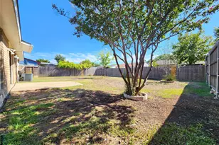 5541 Ragan Dr, The Colony, TX 75056 - Photo 2