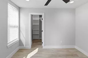 2115 N Fitzhugh Ave, Dallas, TX 75204 - Photo 24